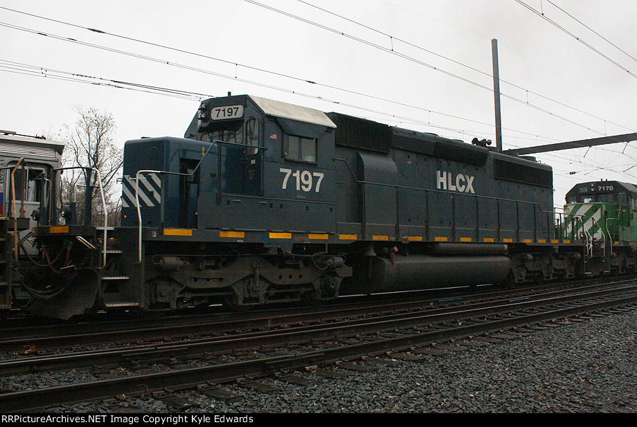 HLCX 7197 on Q41028